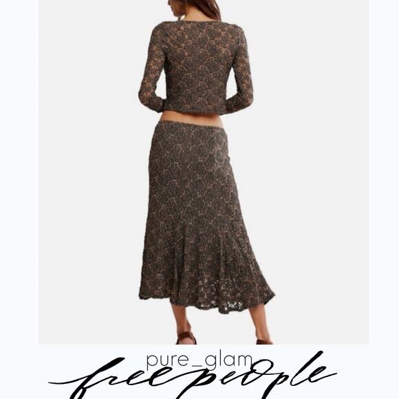 Free People matching set co-ord lace top and skirt - Picture 5 of 7